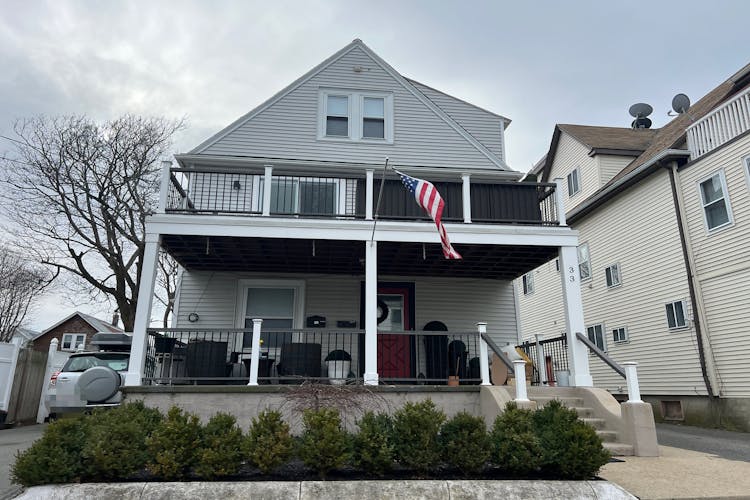 33 Tewksbury St, Winthrop, MA, 02152, USA