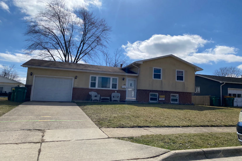 785 Brookdale Drive