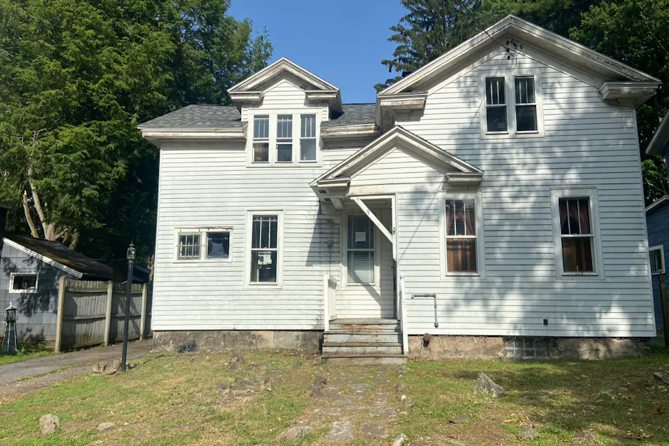 9 Seneca Street Baldwinsville, NY 13027, Onondaga County