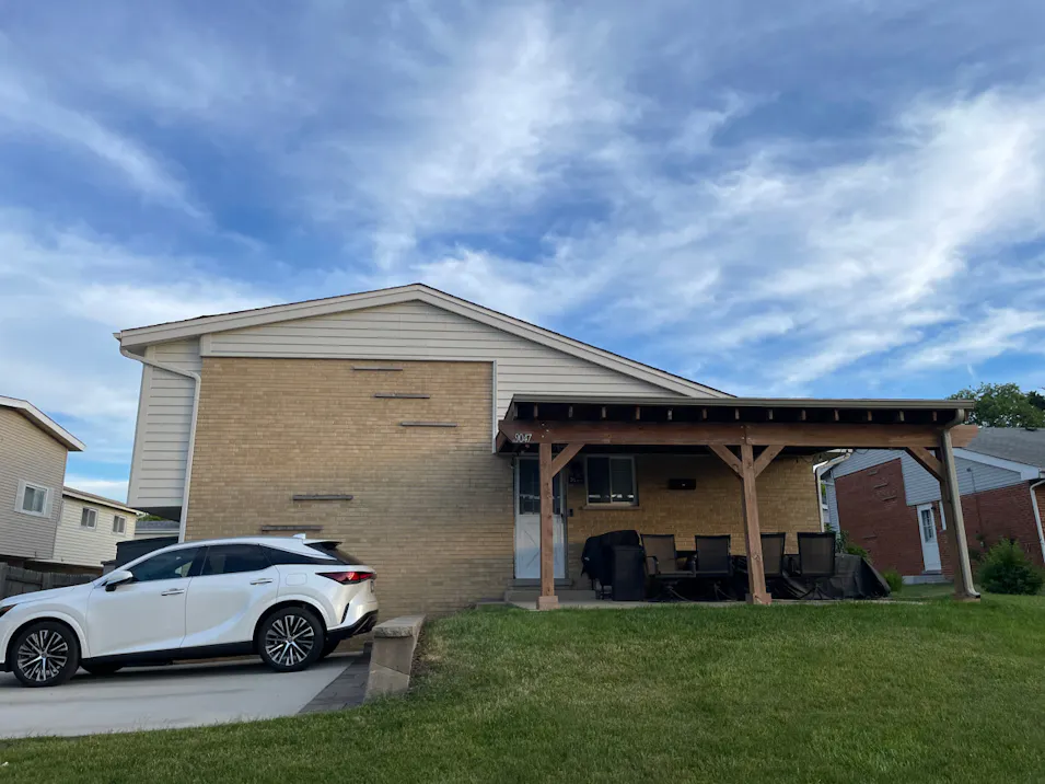 9039 Terrace Place Des Plaines, IL 60016, Cook County