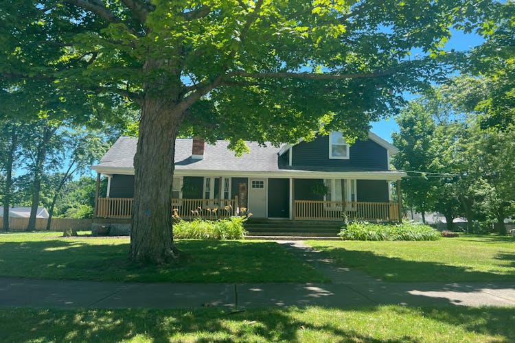 466 Booth St Grand Ledge, MI 48837, Eaton County