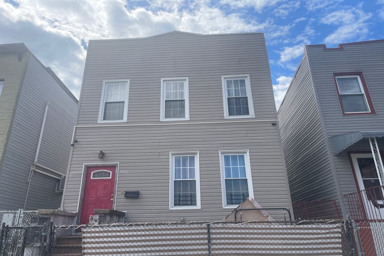 2054 Bergen Street Brooklyn, NY 11233, Kings County