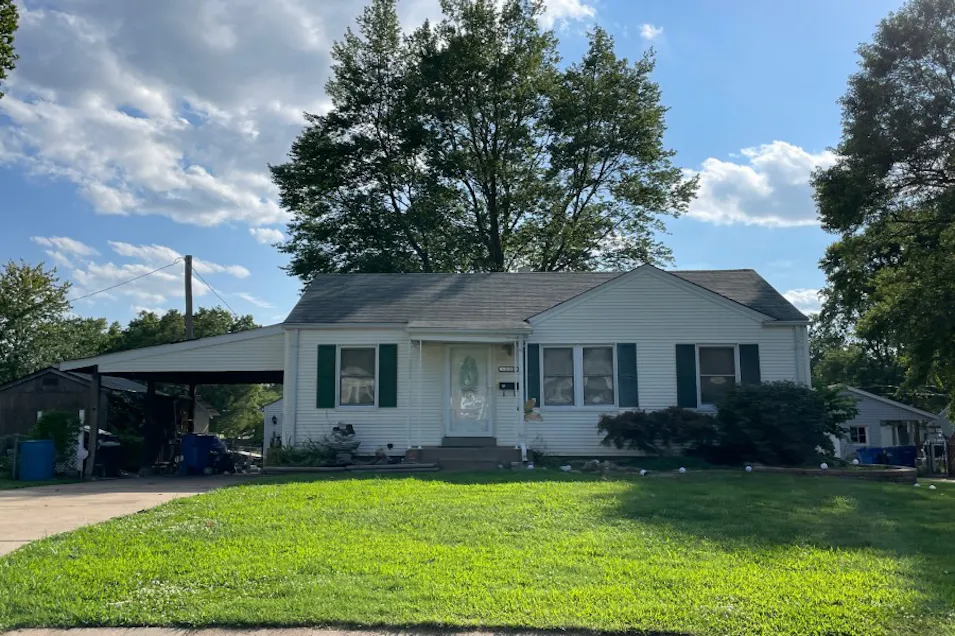 1235 Saint Florence Dr Florissant, MO 63031, St. Louis County