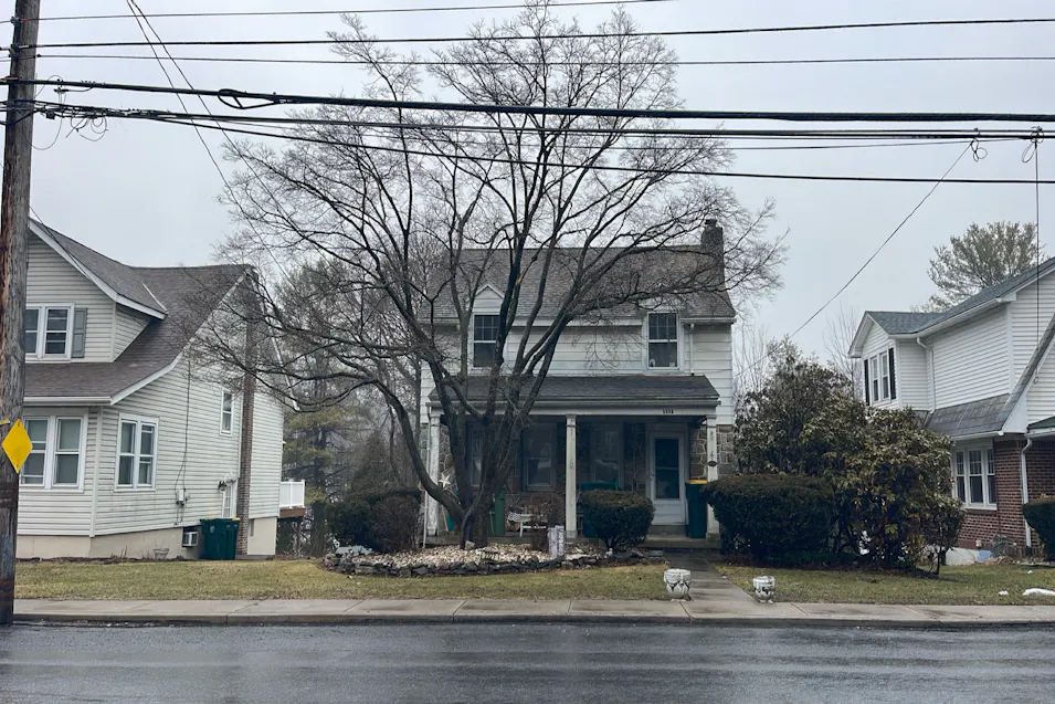 2327 Park Ave Easton, PA 18045, Northampton County