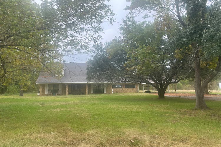 300 Pleasant Drive Alexandria, LA 71303, Rapides County