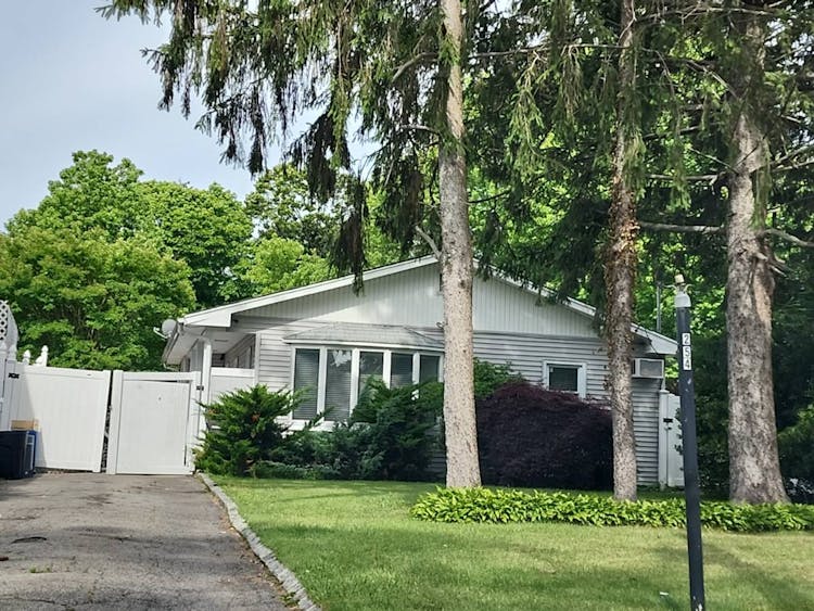 254 Park Avenue Freeport, NY 11520, Nassau County