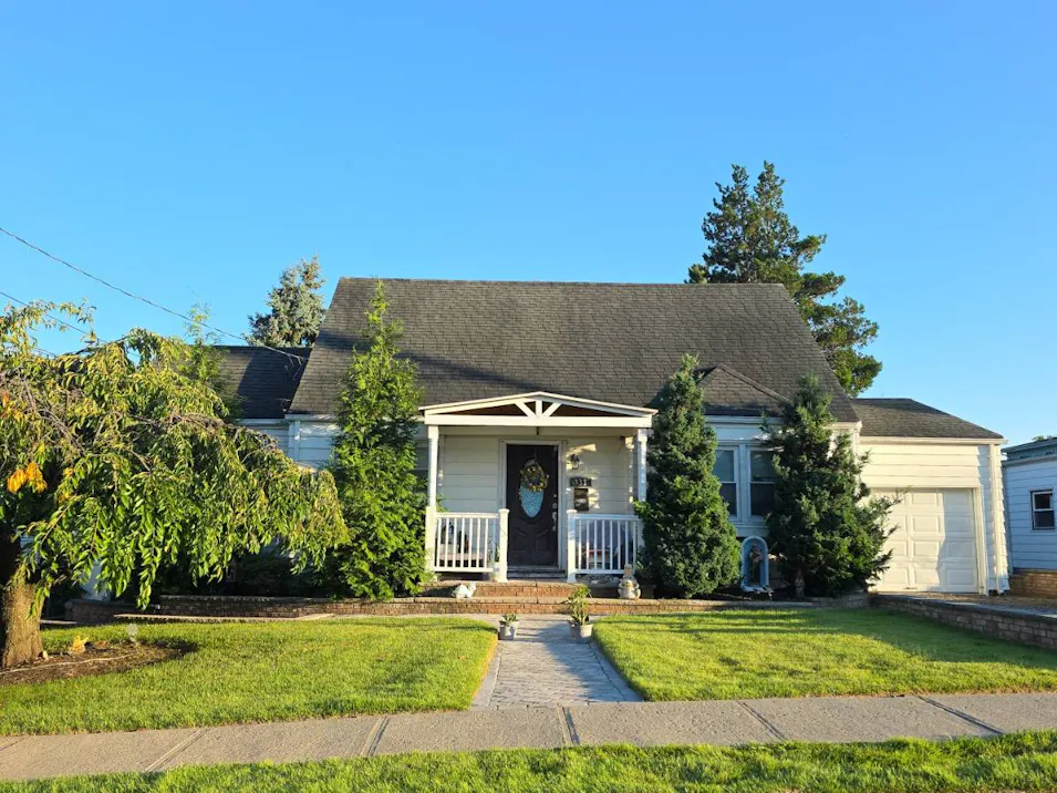 331 N Lanza Ct Saddle Brook, NJ 07663, Bergen County