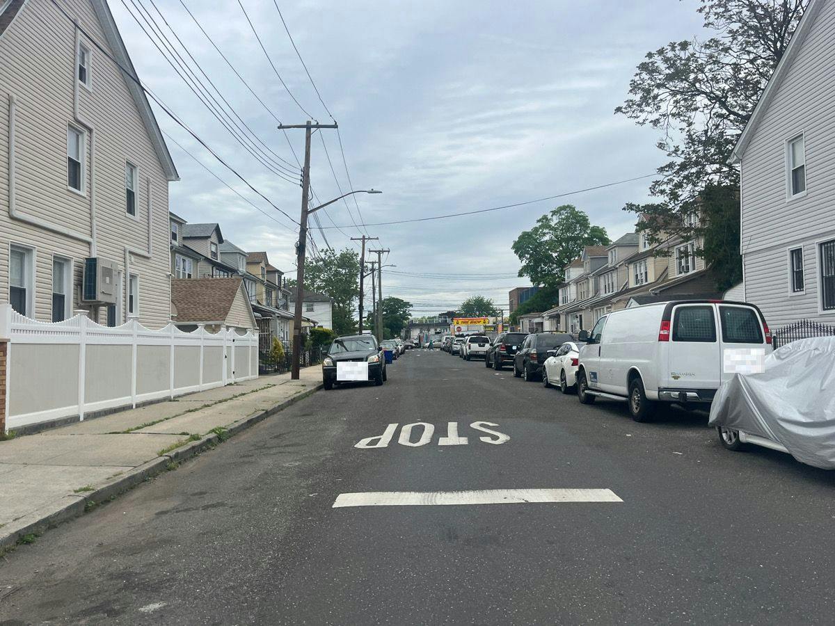148th St, Jamaica, NY 11435