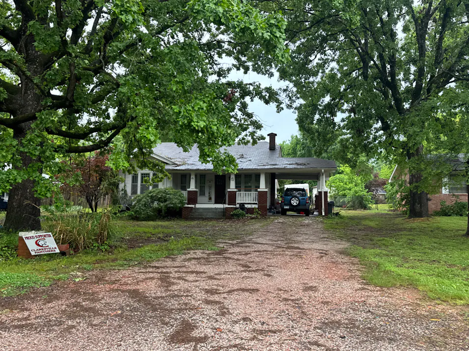 118 E Poplar Street Clarksville, AR 72830, Johnson County