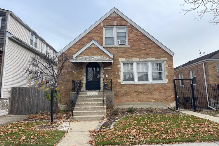 2617 N. McVicker Ave. Chicago, IL 60639, Cook County