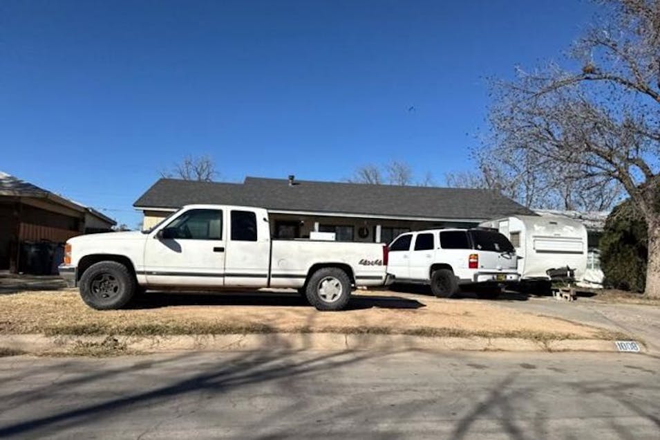 1008 W Alvarado St Carlsbad, NM 88220, Eddy County