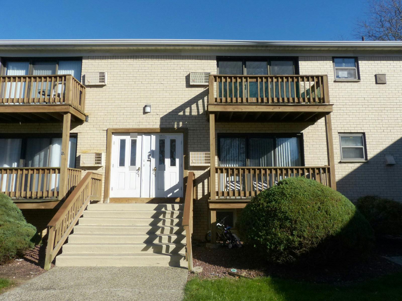 124 Sneden Pl W Spring Valley, NY, 10977, USA