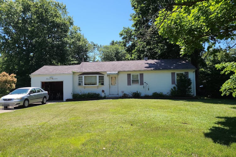 1119 Nugent Avenue Bay Shore, NY 11706, Suffolk County