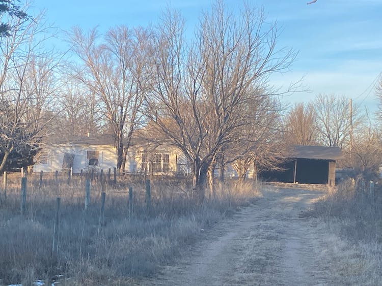 914 W 56th Ave Hutchinson, KS 67502, Reno County