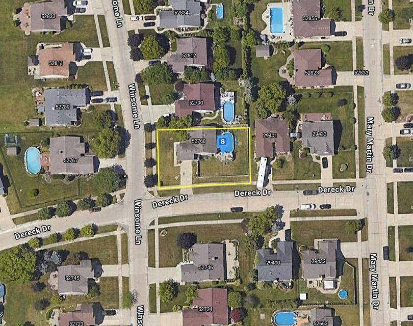 Winsome Ln, Chesterfield, MI 48051