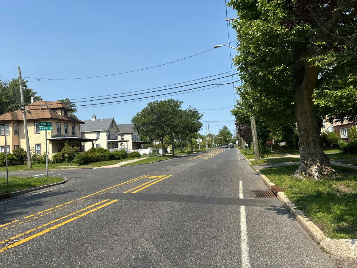 Park Ave, Vineland, NJ 08360