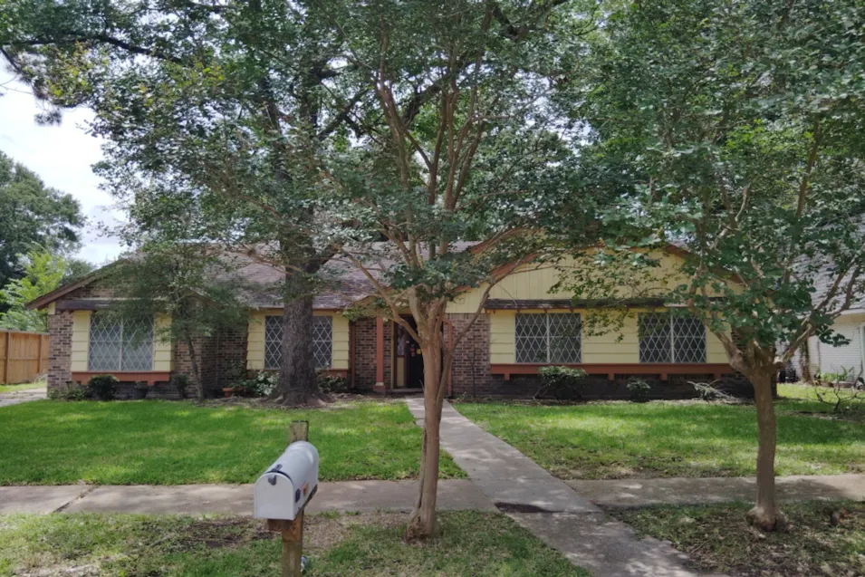 5907 Darkwood Drive Houston, TX 77088, Harris County