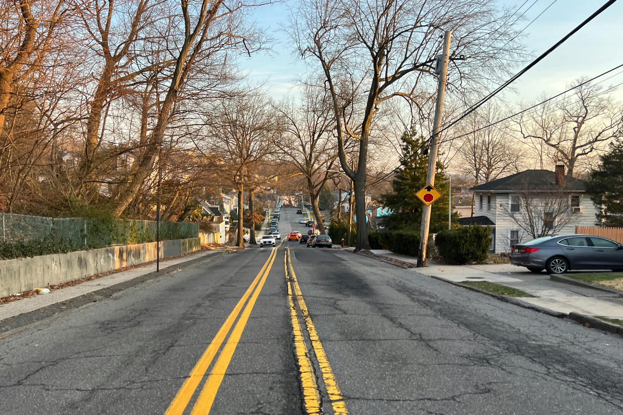 Corbalis Pl, Yonkers, NY 10703