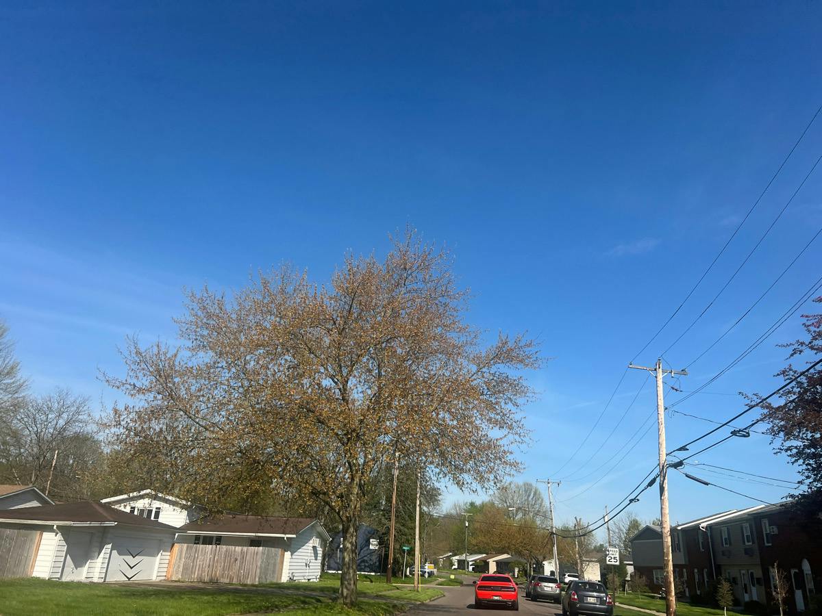 Barcelona Dr, Akron, OH 44313