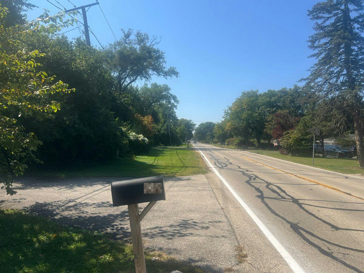 Willow Rd, Prospect Heights, IL 60070