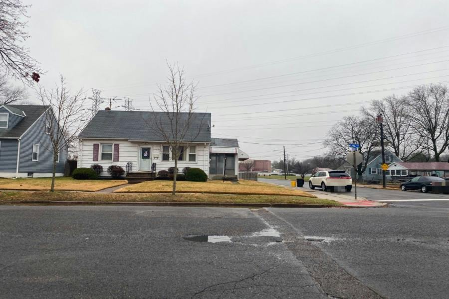 Lake Ave, Trenton, NJ 08610