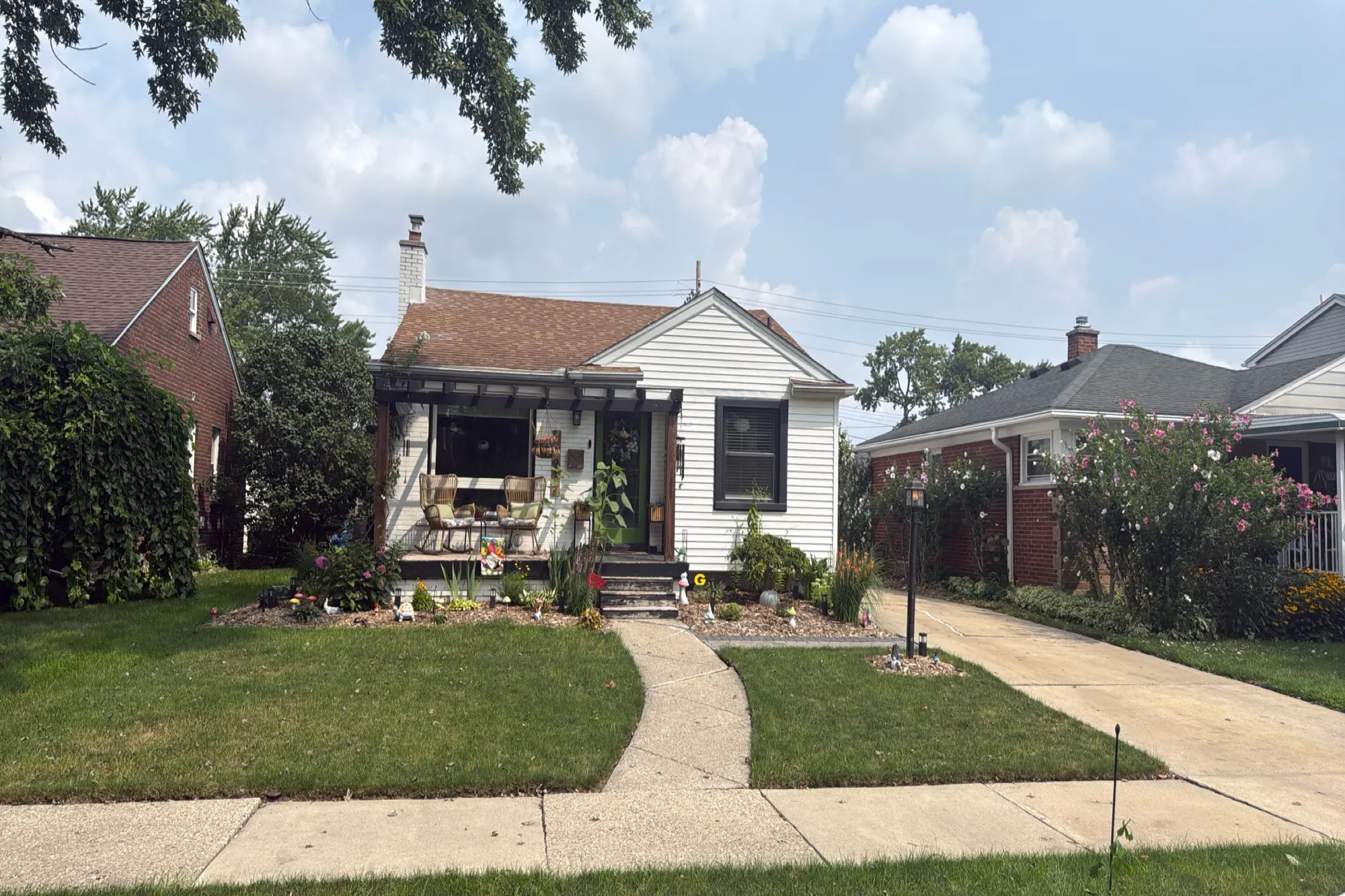Ward St, Southgate, MI 48195