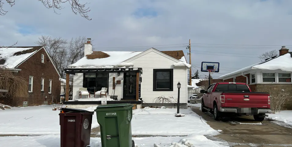 12972 Ward St Southgate, MI 48195, Wayne County