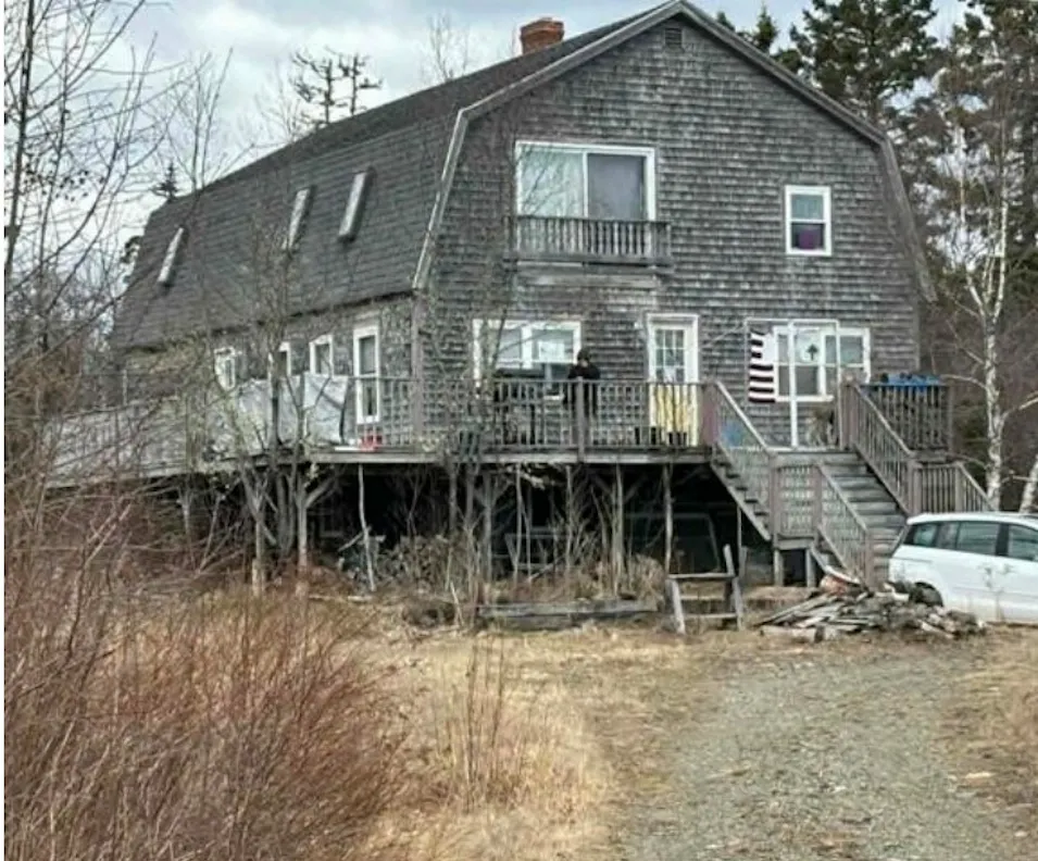 521 Dixie Rd Trescott Twp, ME 04652, Washington County