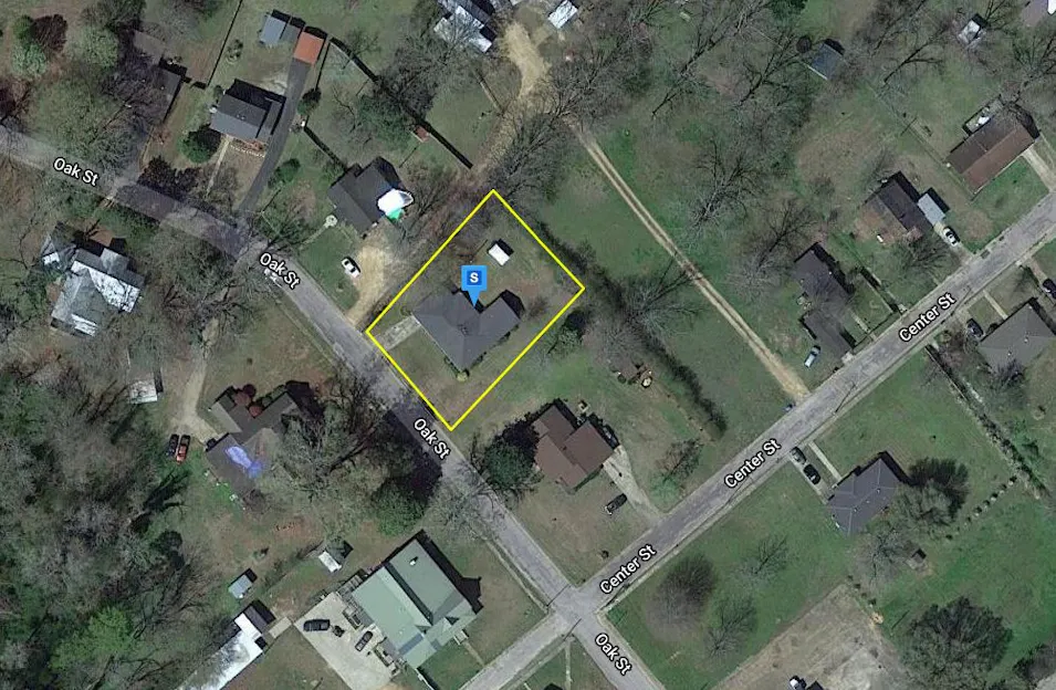 127 Oak St. Coffeevlle, MS 38922, Yalobusha-1st Jd County