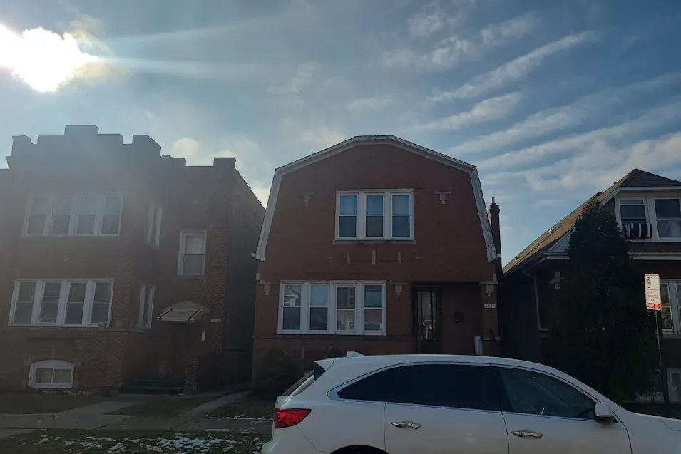 5307 W Dakin St Chicago, IL 60641, Cook County