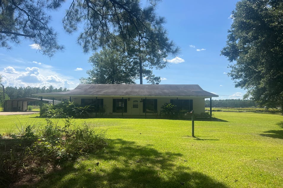 62 Oak Drive Forest Hill, LA 71430, Rapides County