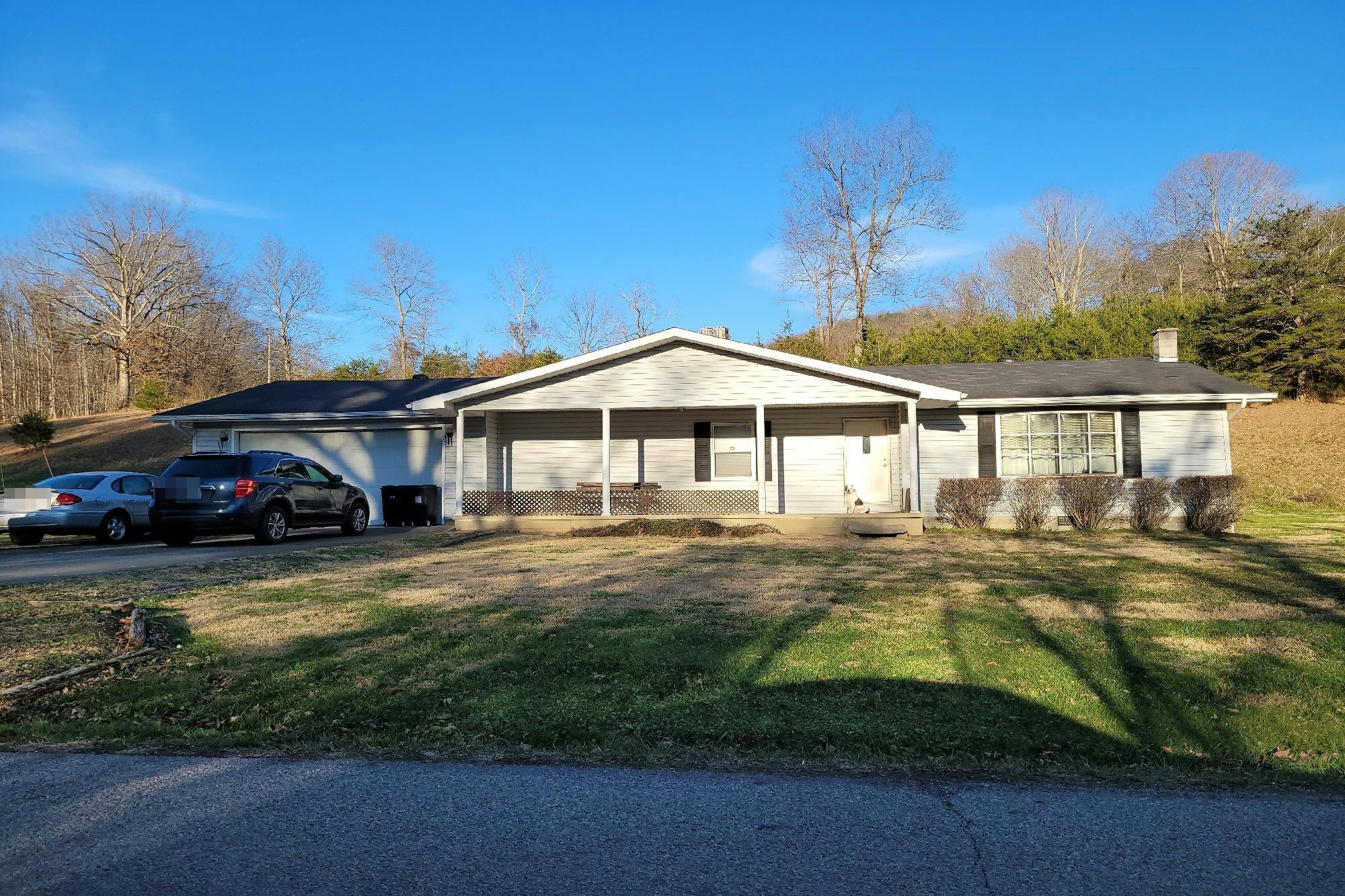 Hiles Rd, Lucasville, OH 45648