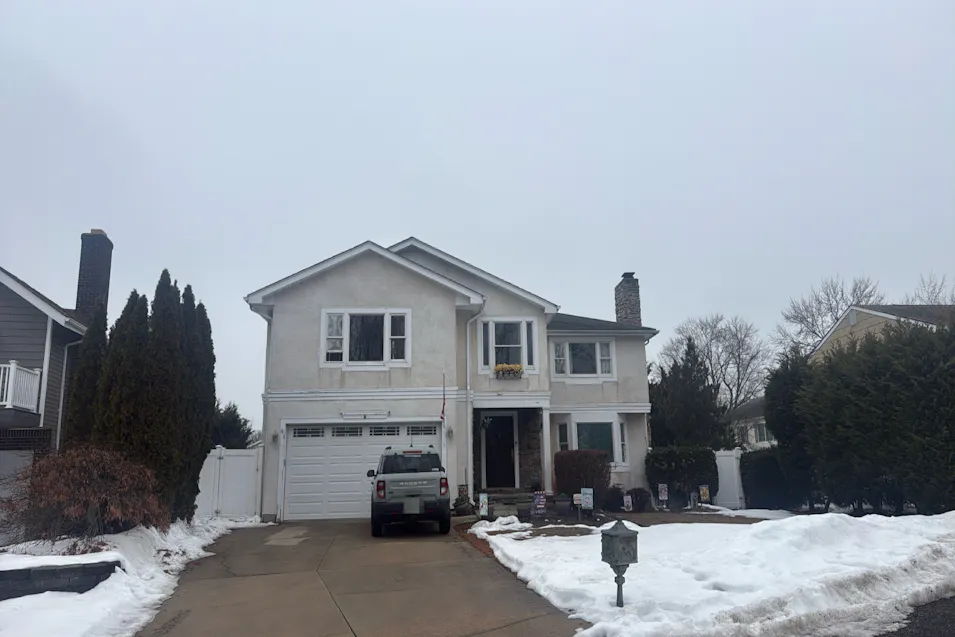 5 Vivona Court Bayville, NY 11709, Nassau County