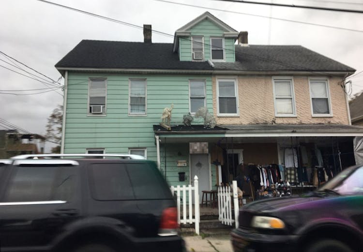 170 Seaman St New Brunswick, NJ 08901, Middlesex County