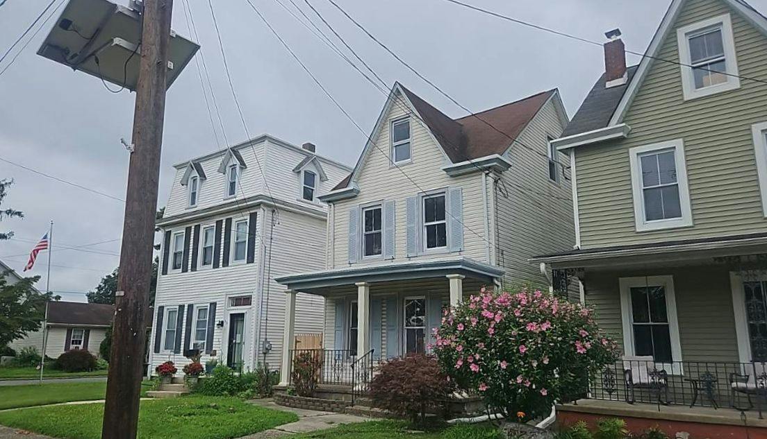 Broad St, Beverly, NJ 08010