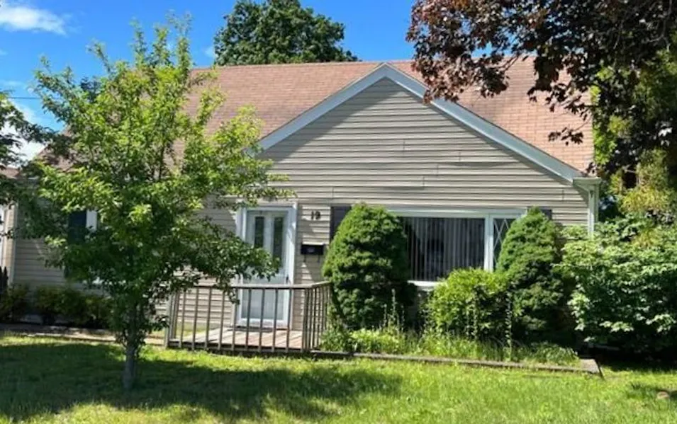 19 Violet Avenue Hicksville, NY 11801, Nassau County