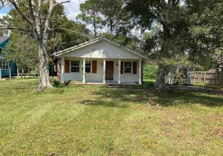 202 La Rosa Rd Long Beach, MS 39560, Harrison County