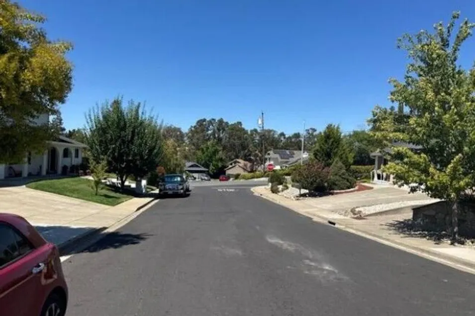 506 Midway Ct Martinez, CA 94553, Contra Costa County