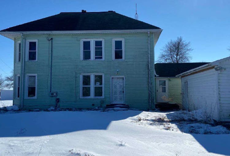 99 Prairie St Cornell, IL, 61319, USA