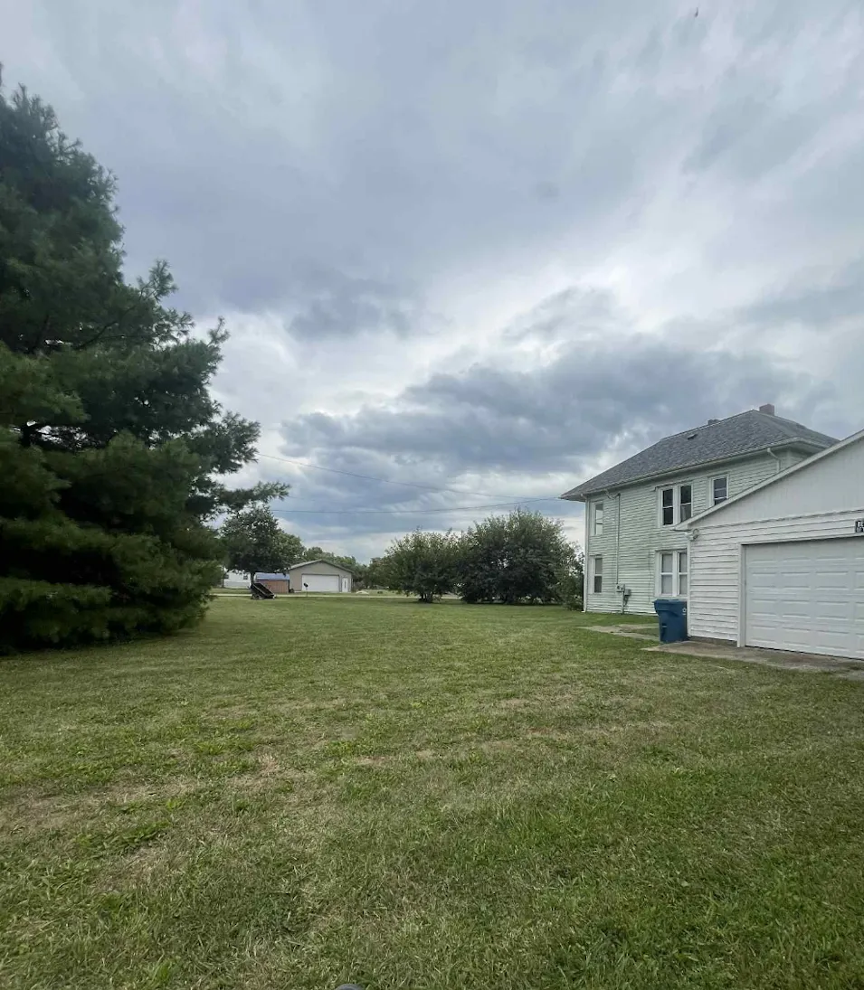 99 Prairie St Cornell, IL 61319, Livingston County