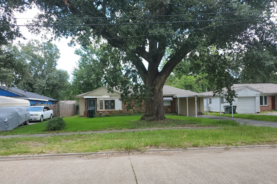 2525 Aster St Lake Charles, LA 70601, Calcasieu County