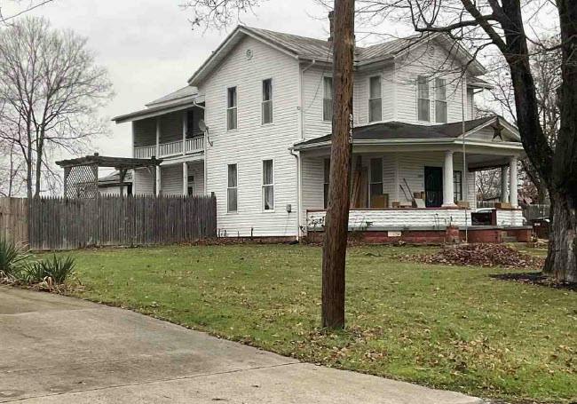 Howard St, Waverly, OH 45690 #1