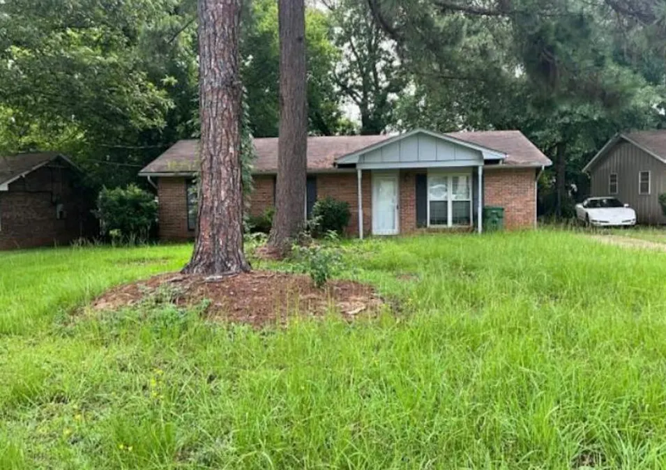 416 Pecan Tree Dr Montgomery, AL 36109, Montgomery County