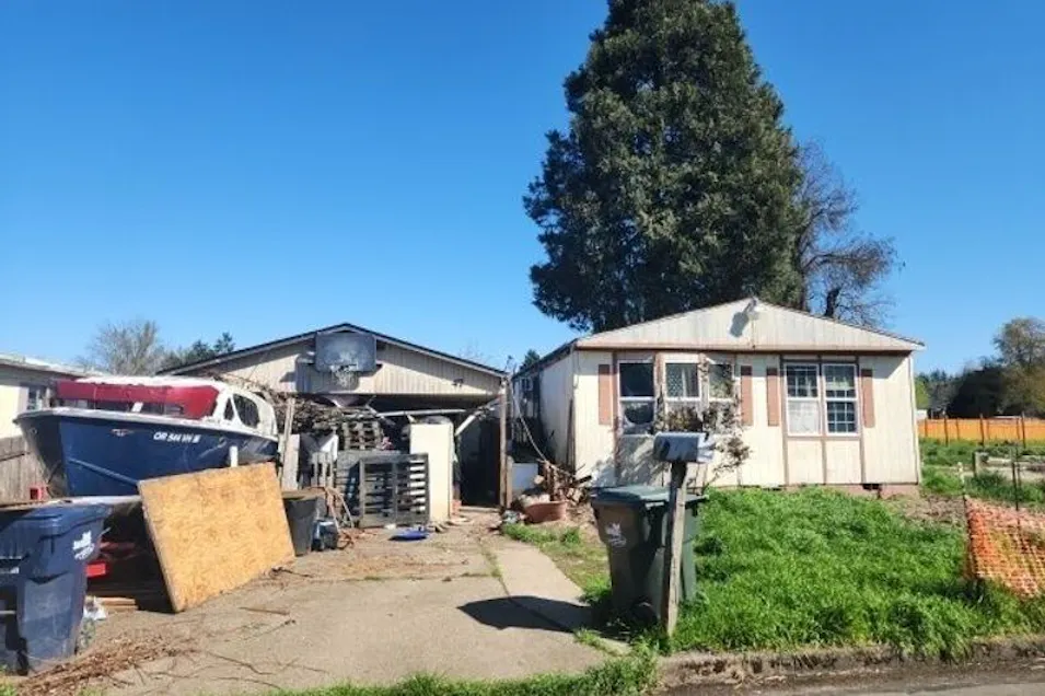 47 Kremont Ave Springfield, OR 97477, Lane County