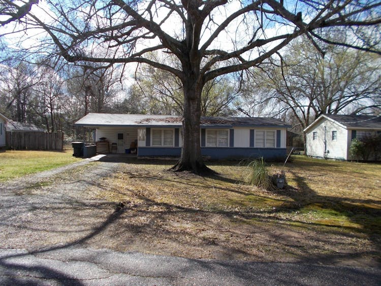 8122 Roosevelt Dr Shreveport, LA 71129, Caddo County