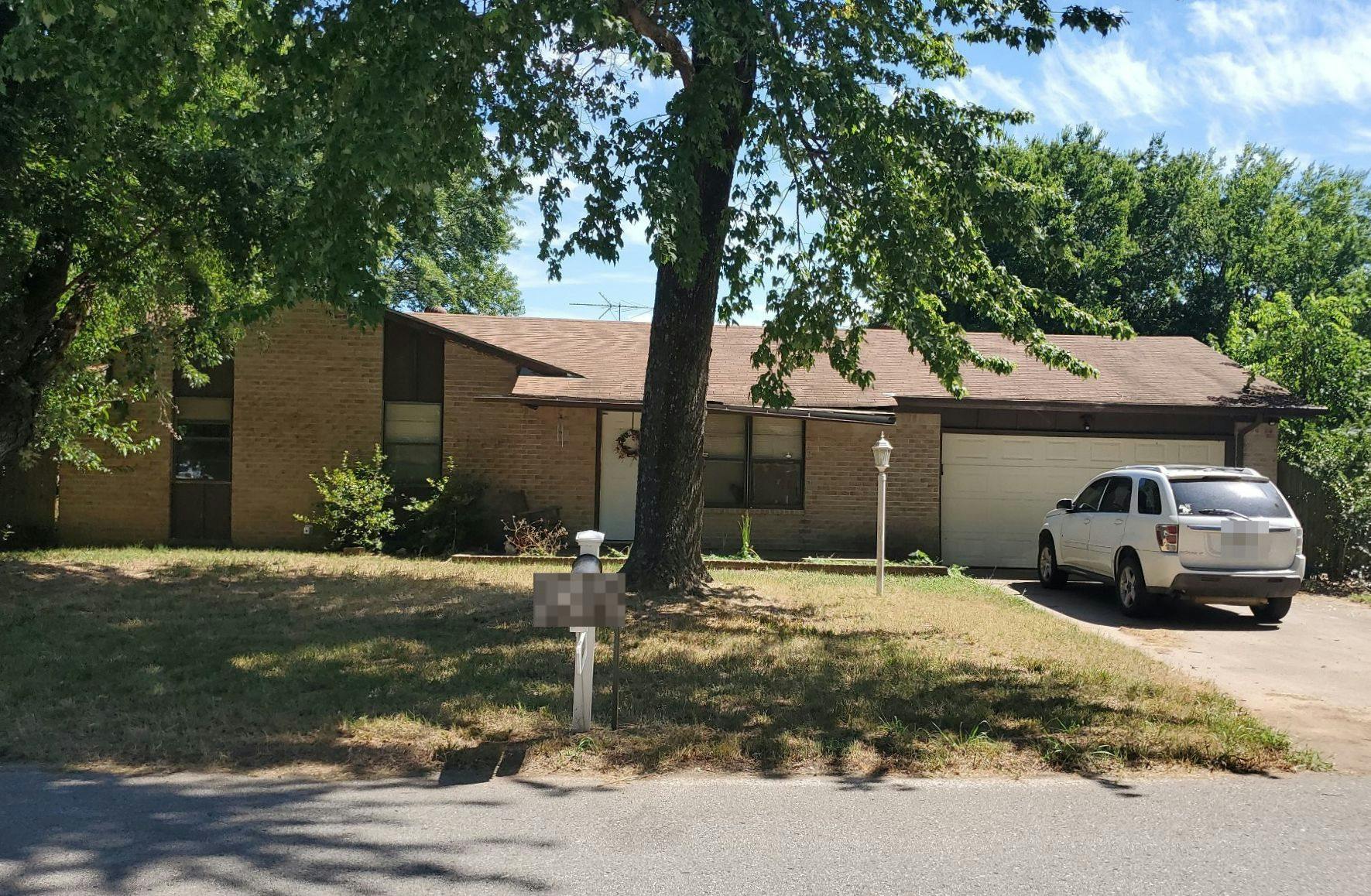 Mockingbird Ln, Sand Springs, OK 74063