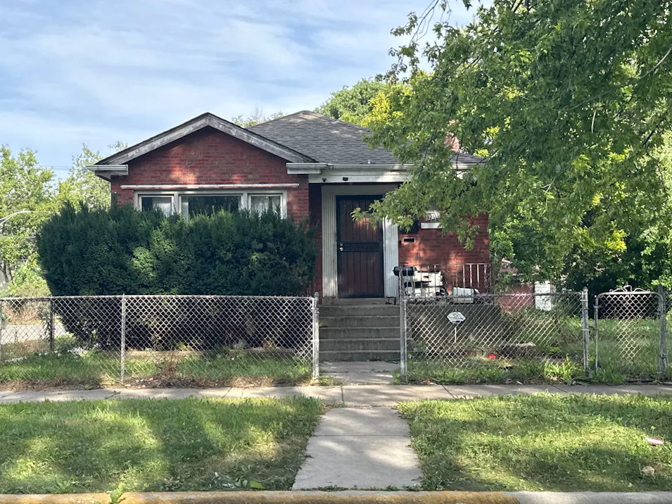 9201 South University Avenue Chicago, IL 60619, Cook County