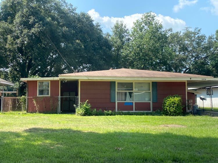 6034 Clayton Drive Baton Rouge, LA 70805, East Baton Rouge County