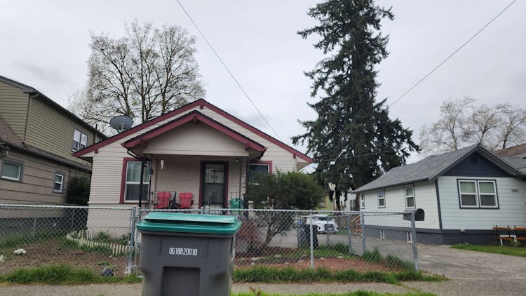 1515 9th Street Bremerton, WA 98337, Kitsap County