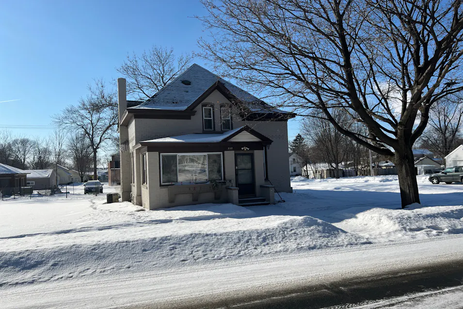 202 E Adams St Arlington, MN 55307, Sibley County